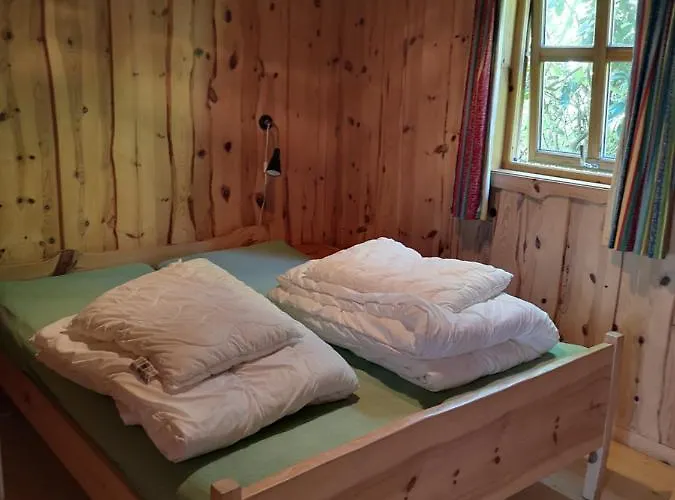 Fanafjorden Semesterbostad *